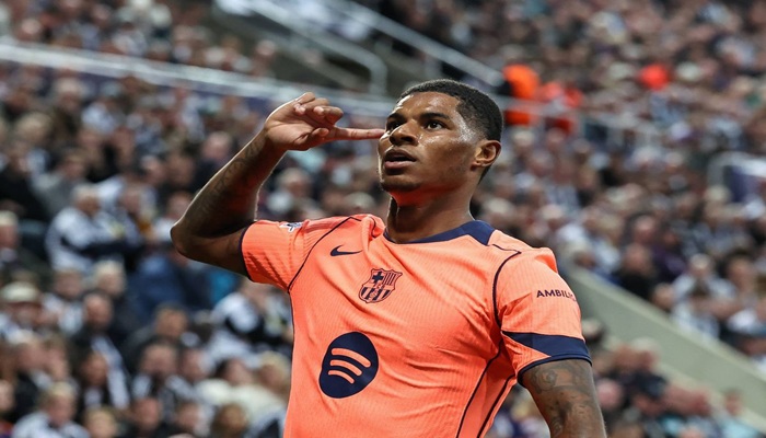 Barcelona decide on cut-price Marcus Rashford deal as Man Utd face ...